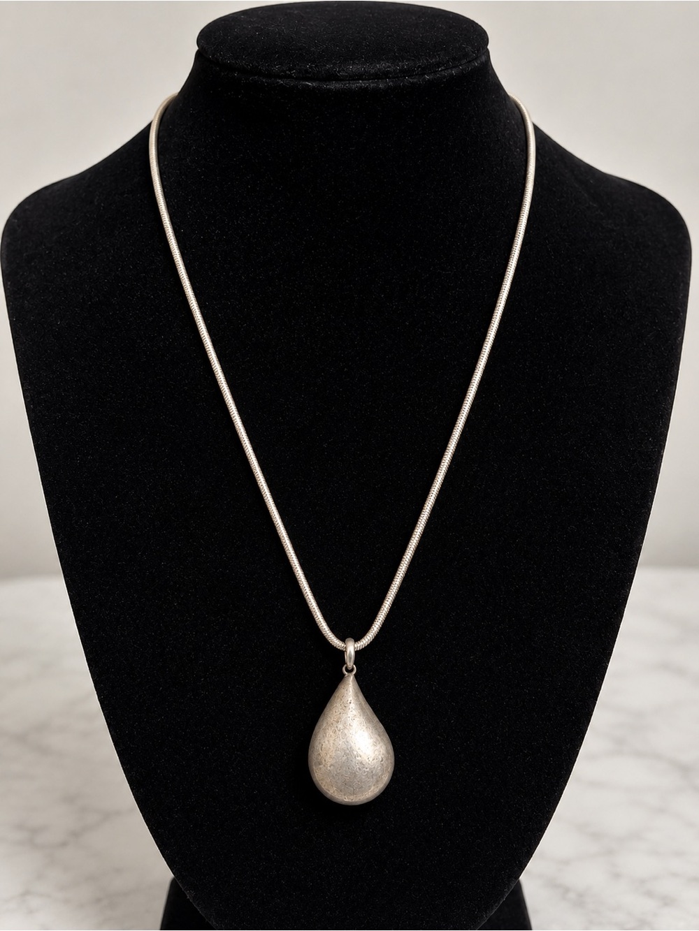 925 Sterling Silver Teardrop Pendant Necklace on Snake Chain